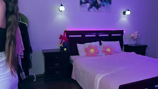 Snapshot of GabriellaMays chatting on 17, 2, 2025 GabriellaMays online show from 17, 2, 2025