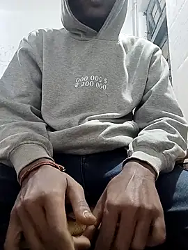 boyyouwant33 online show from 16, 2, 2025