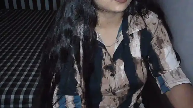 Snapshot of megancatluna chatting on 12, 6, 2026 megancatluna online show from 12, 6, 2026