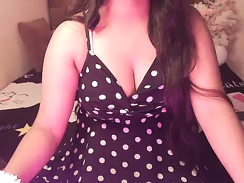 Snapshot of megancatluna chatting on 18, 9, 2025 megancatluna online show from 18, 9, 2025