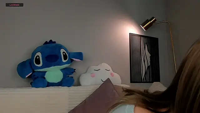 TaiteBayles online show from 21, 10, 2025