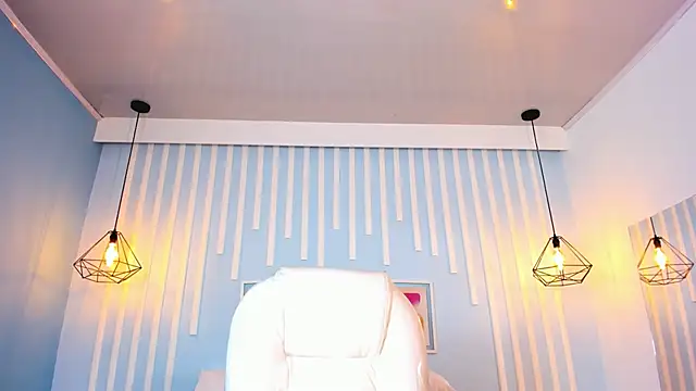 Annie rhoades online show from 13, 9, 2025