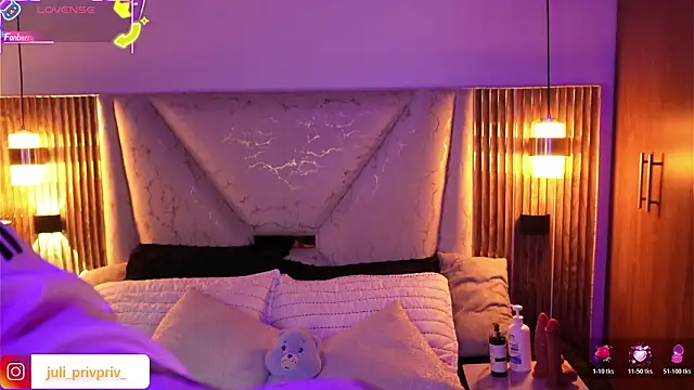 Julieta priv online show from 15, 3, 2026