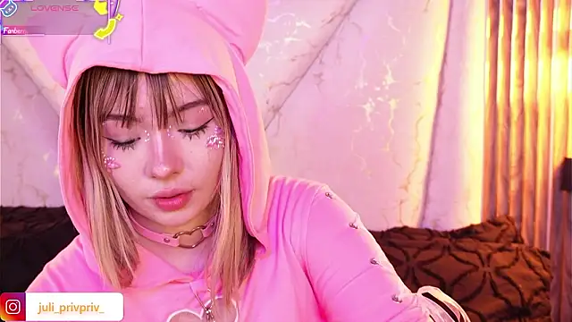 Julieta priv online show from 25, 3, 2026