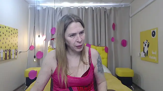 TessaDaybreak online show from 7, 4, 2026