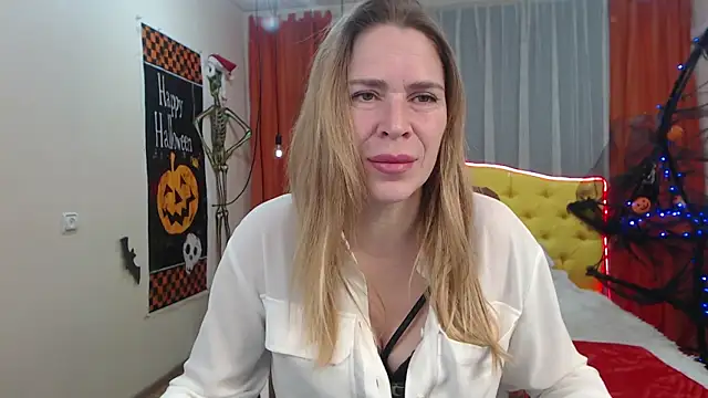 TessaDaybreak online show from 1, 11, 2025