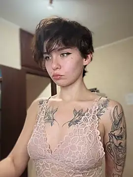 Snapshot of Anna-Sun chatting on 18, 3, 2025 Anna-Sun online show from 18, 3, 2025