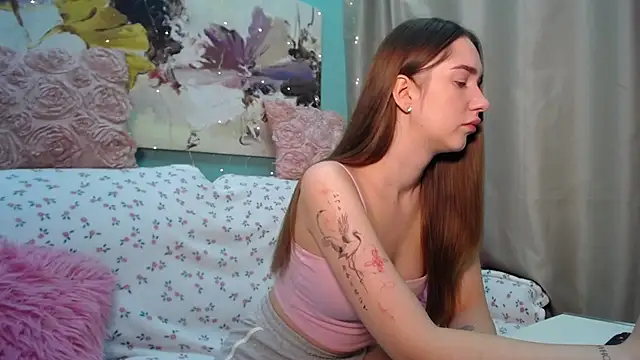 Snapshot of Margarettii chatting on 18, 9, 2025 Margarettii online show from 18, 9, 2025