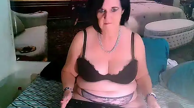 Snapshot of LuciousGrace chatting on 26, 2, 2025 LuciousGrace online show from 26, 2, 2025