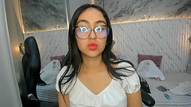 lucelly 15 online show from 27, 11, 2025