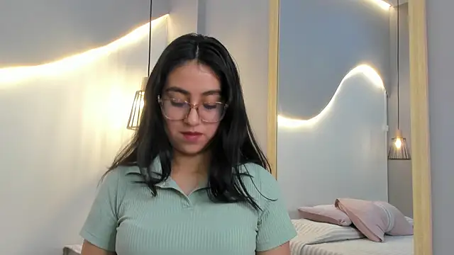 lucelly 15 online show from 17, 1, 2026