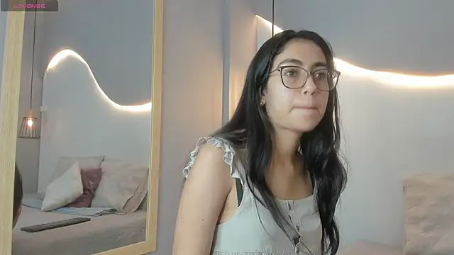 lucelly 15 online show from 12, 10, 2025