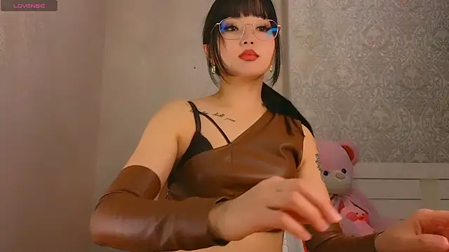 Demonic Angel  online show from 30, 4, 2026