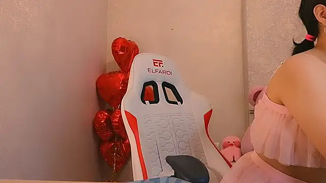 Demonic Angel  online show from 23, 2, 2026