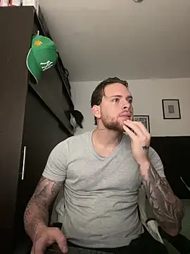 arnold bekam online show from 25, 2, 2025