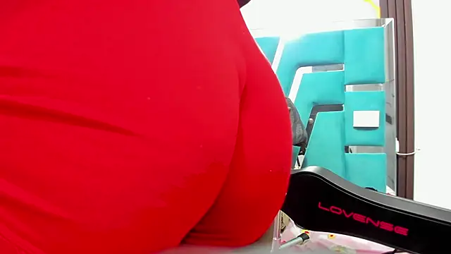 ebony valentina online show from 14, 11, 2025