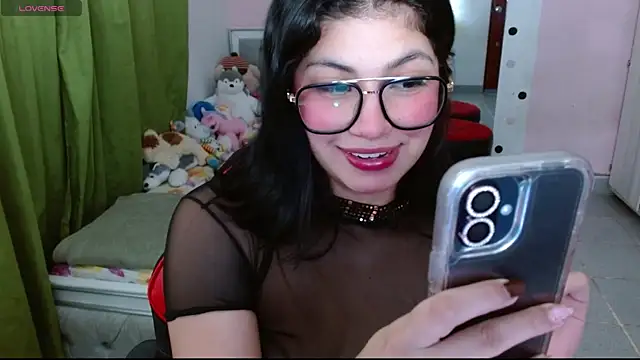 Violett 11 online show from 2, 12, 2025