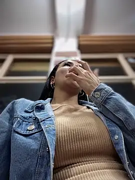 Naatalia online show from 21, 11, 2025