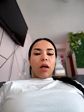 Naatalia online show from 3, 2, 2026