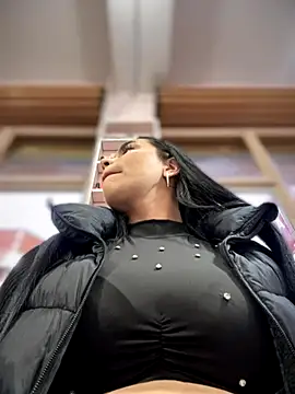 Naatalia online show from 18, 10, 2025