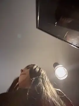 Naatalia online show from 17, 4, 2026