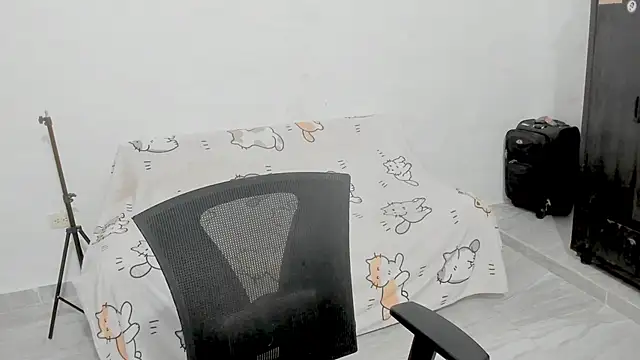 Naoko 7w7 online show from 10, 1, 2026