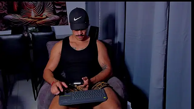 Valentino Dosantos  online show from 20, 2, 2026