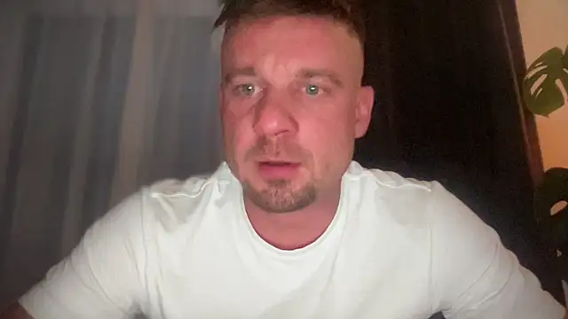 Snapshot of Hagener985 chatting on 18, 5, 2026 Hagener985 online show from 18, 5, 2026