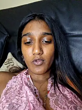 Snapshot of indianpink_lips chatting on 18, 9, 2025 indianpink lips online show from 18, 9, 2025
