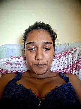 indianpink lips online show from 13, 11, 2025