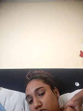 indianpink lips online show from 5, 11, 2025