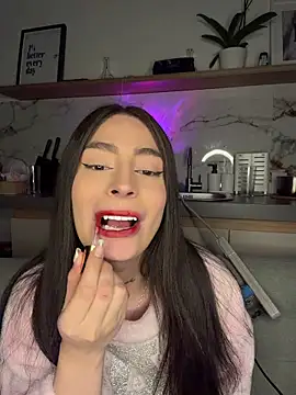 candycami19 online show from 23, 4, 2026