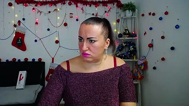 DianaMGG online show from 5, 12, 2025