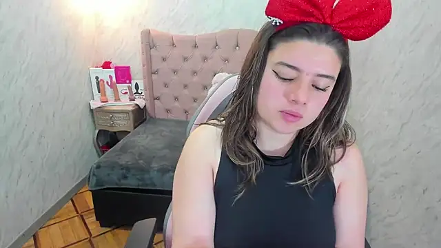 Lianngrace online show from 18, 12, 2025