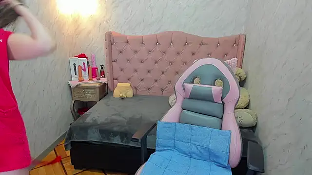 Lianngrace online show from 5, 6, 2026
