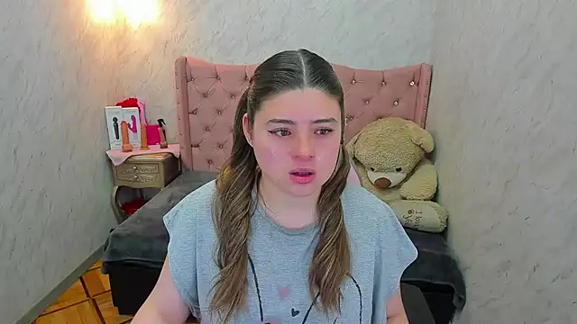 Lianngrace online show from 15, 5, 2026