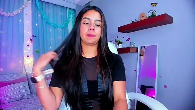 Bella walker  online show from 24, 11, 2025