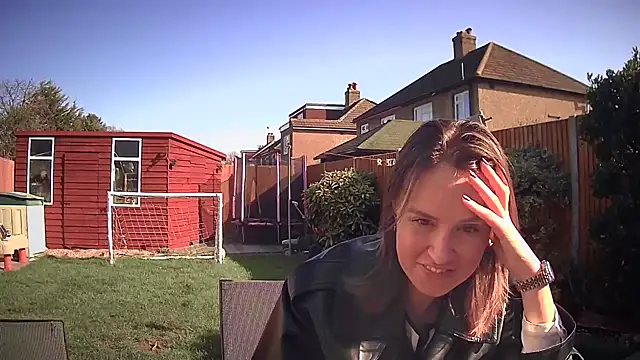 eatmypie69 online show from 5, 3, 2026