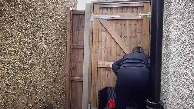 eatmypie69 online show from 8, 10, 2025