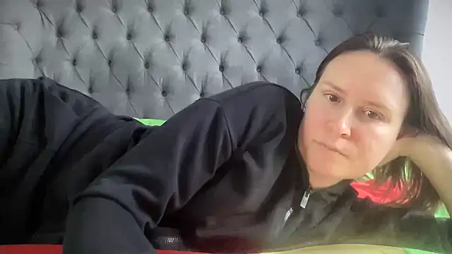 eatmypie69 online show from 8, 1, 2026