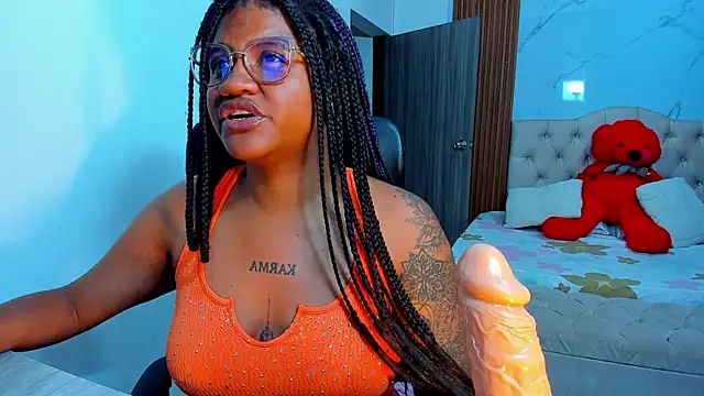 ZahraRose online show from 6, 1, 2026