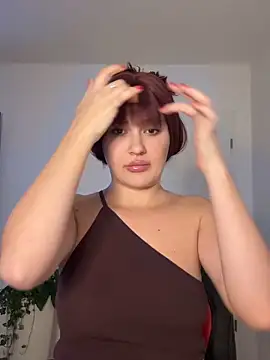 YoungHotMilf97 online show from 26, 10, 2025