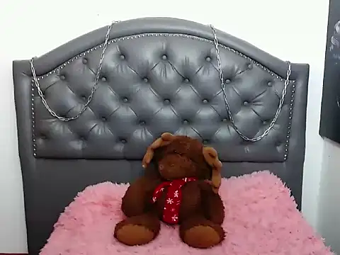 angellyhorny online show from 14, 12, 2025