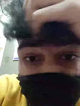 Snapshot of itz_boii_rj chatting on 15, 2, 2025 itz boii rj online show from 15, 2, 2025