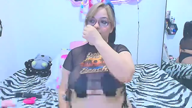 Veronica Milf1 online show from 26, 11, 2025