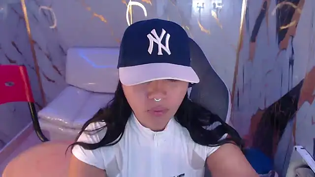 melany rouse18 online show from 8, 10, 2025