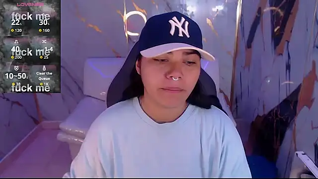 melany rouse18 online show from 10, 10, 2025