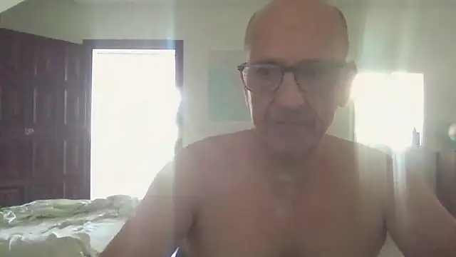 Snapshot of llopaco chatting on 14, 7, 2026 llopaco online show from 14, 7, 2026