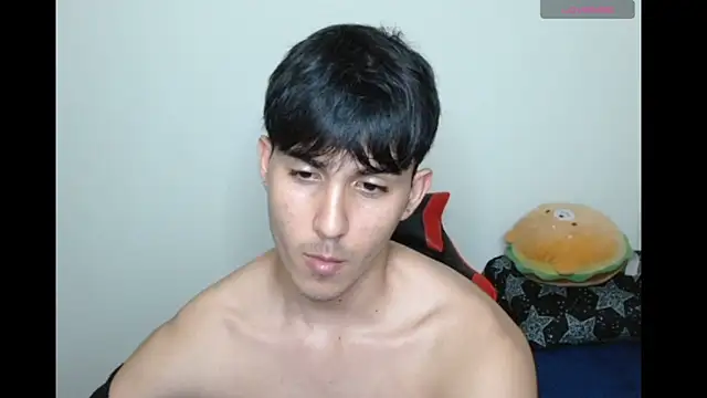 Snapshot of neithanzynxx chatting on 25, 9, 2025 neithanzynxx online show from 25, 9, 2025