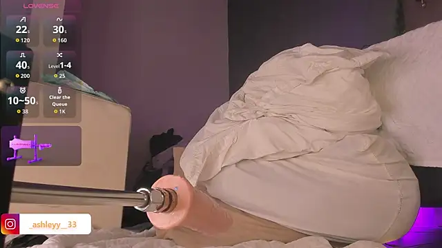  Ashley 33 online show from 13, 12, 2025